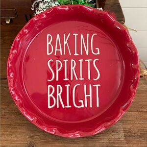 Red Ceramic Pie Dish - Baking Spirits Bright